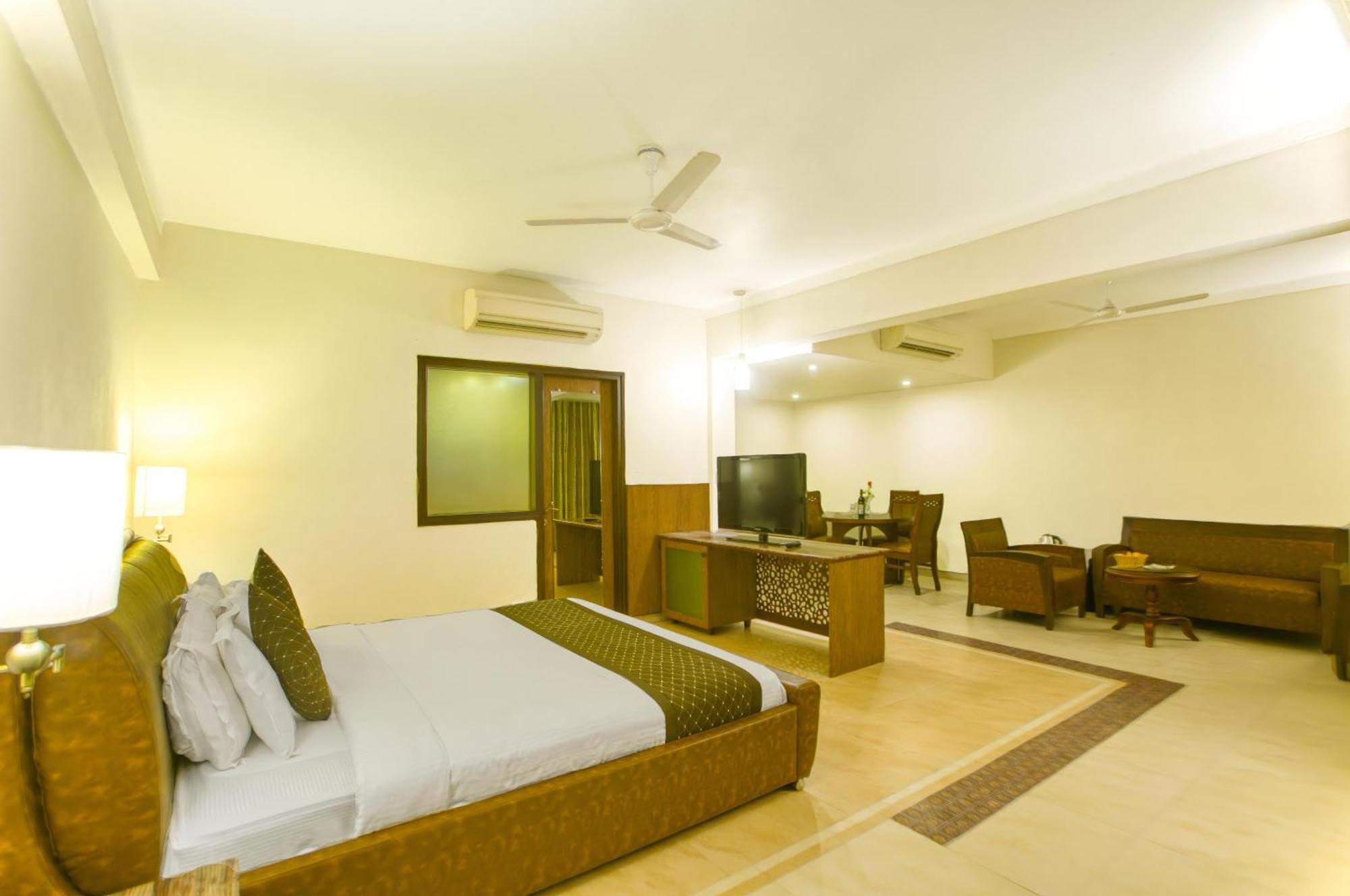 Neelam The Glitz Hotel Calangute Exterior foto